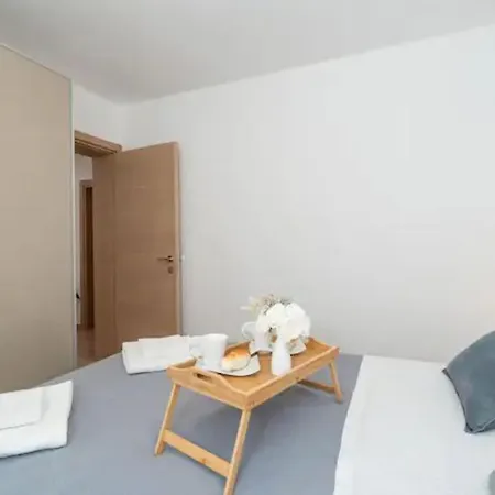 Tomic Dubrovnik
