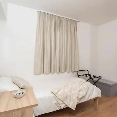 Tomic Apartment