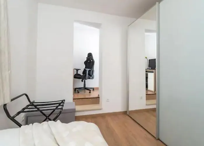 Tomic * ドゥブロブニク